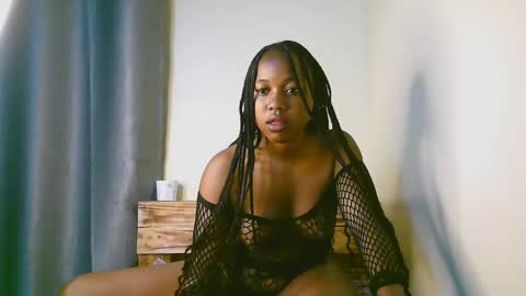 Ariana online show from December 13, 2025, 7:53 pm