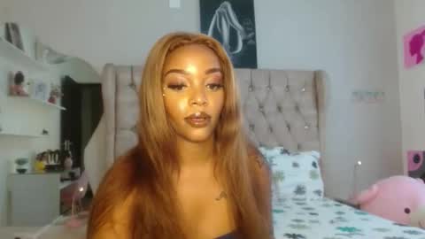 sexy_babydoll22 online show from February 4, 2026, 9:26 am