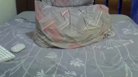 squirt lola online show from March 3, 2026, 5:02 am