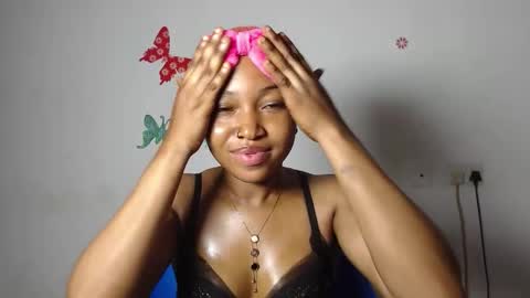 sexy_bluey247 online show from December 3, 2025, 7:49 am