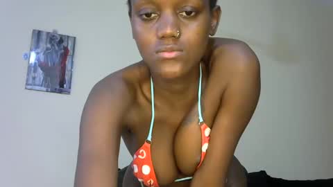 liya online show from January 13, 2025, 1:02 am