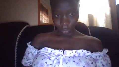 Snapshot of sexy_butty01 chatting on November 9, 2025, 7:39 am sexy_butty01 online show from November 9, 2025, 7:39 am