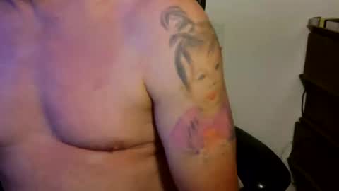 Snapshot of sexy_cayden chatting on June 24, 2026, 6:01 am Cayden online show from June 24, 2026, 6:01 am