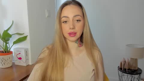 C o r a l i e online show from January 22, 2025, 2:46 pm