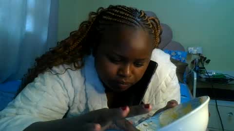 Snapshot of sexy_corn chatting on August 3, 2026, 9:15 am Connie online show from August 3, 2026, 9:15 am