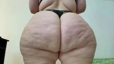 Snapshot of sexy_curvi chatting on January 24, 2025, 8:11 pm karla instagram online show from January 24, 2025, 8:11 pm