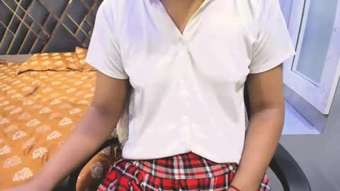 Sexydoll online show from November 2, 2025, 1:08 am