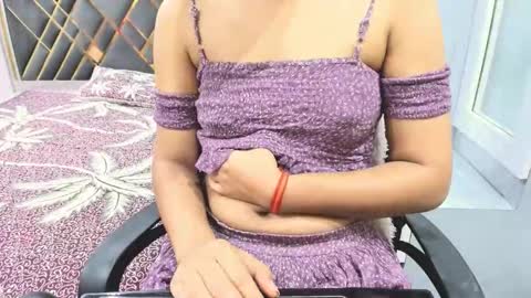 Snapshot of sexy_doll_1_ chatting on February 14, 2026, 1:46 am Sexydoll online show from February 14, 2026, 1:46 am