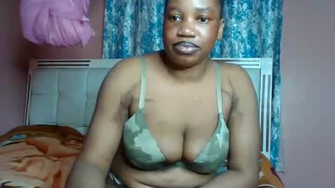 Snapshot of sexy_dot chatting on December 13, 2024, 9:20 pm dotie online show from December 13, 2024, 9:20 pm