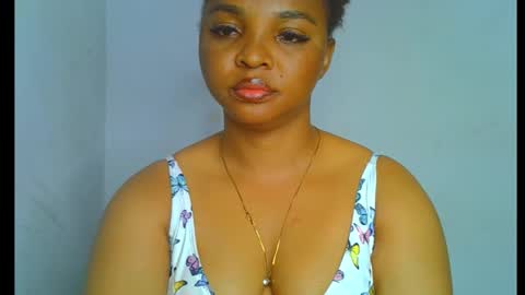 Clara online show from September 18, 2025, 10:34 pm