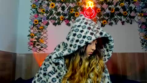 Antonella online show from March 1, 2025, 2:15 am