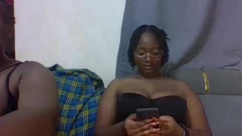 sexy_helle online show from September 26, 2025, 1:15 pm