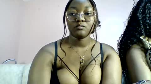 Snapshot of sexy_helle chatting on June 15, 2026, 8:55 pm sexy_helle online show from June 15, 2026, 8:55 pm