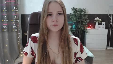 Jennifer online show from February 15, 2025, 3:17 pm