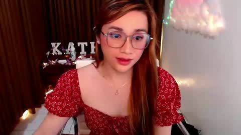 Snapshot of sexy_kitty699 chatting on October 15, 2025, 1:50 am Kathy online show from October 15, 2025, 1:50 am