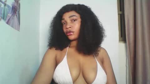 Sexy kitty881 online show from October 10, 2025, 6:18 pm