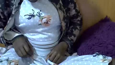 kayla online show from February 9, 2025, 8:13 pm