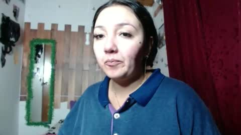 sexy lolas online show from January 6, 2025, 5:52 am