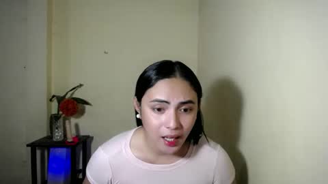 Jasmin online show from May 14, 2026, 7:48 am