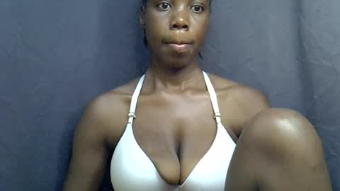 sexy_peach4 online show from June 26, 2026, 11:09 pm