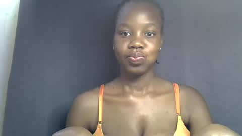 sexy_peach4 online show from June 30, 2026, 9:43 am