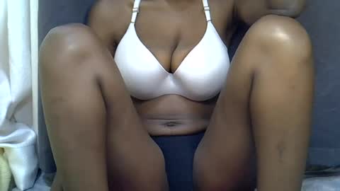 sexy_peach4 online show from July 8, 2026, 11:26 am