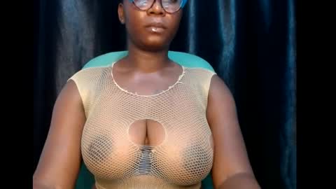 zoe online show from March 11, 2025, 6:30 pm