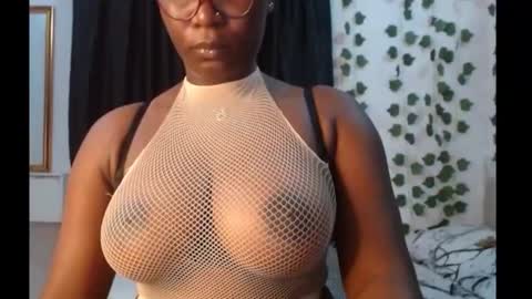 zoe online show from September 10, 2025, 6:02 am