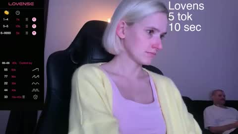 Snapshot of sexy_sweets chatting on September 25, 2025, 5:16 pm Sexy-Sweets online show from September 25, 2025, 5:16 pm