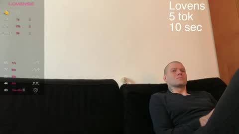 Snapshot of sexy_sweets chatting on October 17, 2025, 8:17 am Sexy-Sweets online show from October 17, 2025, 8:17 am