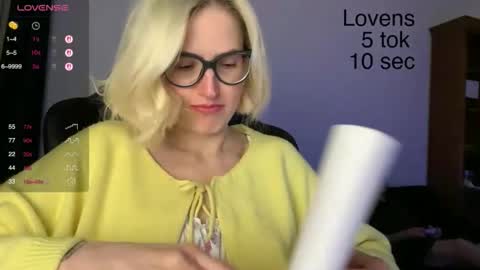 Sexy-Sweets online show from October 22, 2025, 7:46 pm