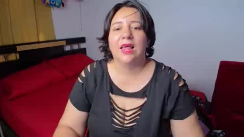 Snapshot of sexy_ticki chatting on April 7, 2026, 9:37 pm janel online show from April 7, 2026, 9:37 pm