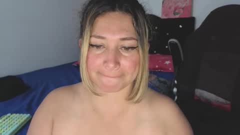 Snapshot of sexy_valeshca chatting on May 3, 2026, 5:19 pm sexy_valeshca online show from May 3, 2026, 5:19 pm