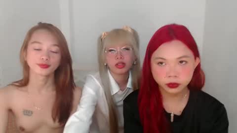 Snapshot of sexy_venicexx chatting on December 27, 2024, 5:42 am   online show from December 27, 2024, 5:42 am