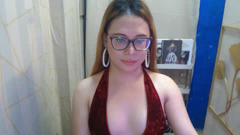 Snapshot of sexyasiantsxx chatting on March 4, 2025, 10:46 am Denise online show from March 4, 2025, 10:46 am