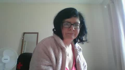 sexymilfy online show from March 11, 2025, 12:39 pm