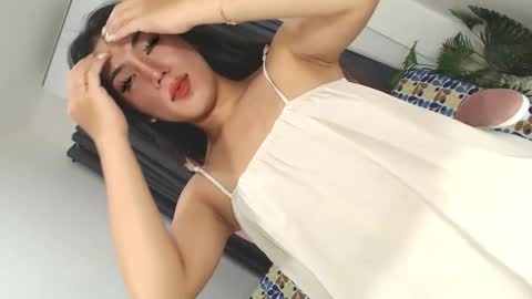 Lexie online show from November 6, 2025, 11:11 am