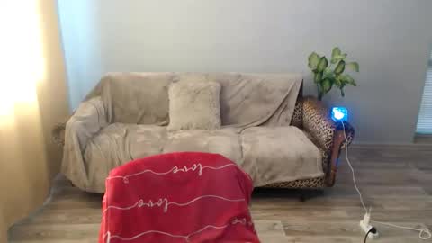 sexybeatriice online show from March 1, 2026, 7:21 am