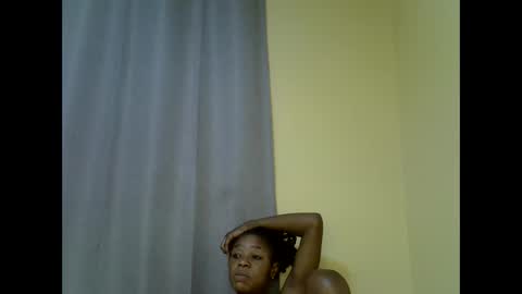 Snapshot of sexybianca56 chatting on October 27, 2025, 10:58 pm sexybianca56 online show from October 27, 2025, 10:58 pm