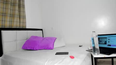 Snapshot of sexybootydoll chatting on February 19, 2026, 7:43 pm sexybootydoll online show from February 19, 2026, 7:43 pm