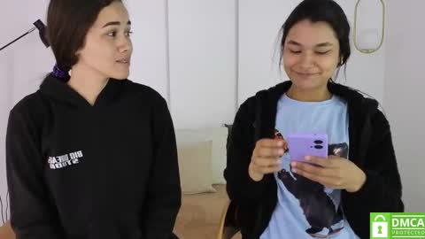 chanell and yina online show from November 6, 2025, 1:12 pm