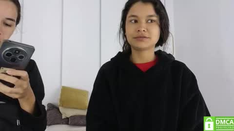 chanell and yina online show from December 21, 2025, 1:07 pm