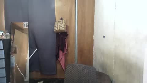 Snapshot of sexycheskax18 chatting on May 16, 2026, 4:42 am pretty Cheska online show from May 16, 2026, 4:42 am