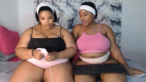 SEXYCHILL online show from April 18, 2026, 8:31 pm