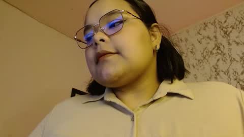 Snapshot of sexychubbyy chatting on October 3, 2025, 8:06 pm Eva online show from October 3, 2025, 8:06 pm