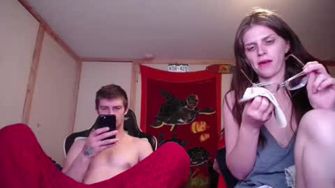 Austin and Megan online show from December 14, 2025, 4:29 am