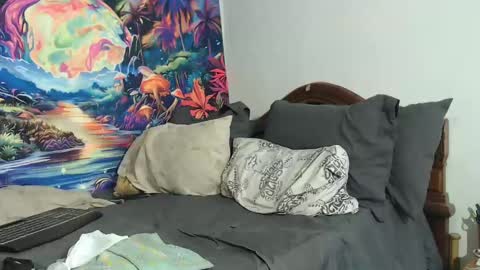 Mike online show from September 22, 2025, 10:34 pm