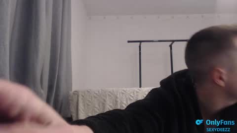 SexyDeezZ online show from February 17, 2025, 9:41 pm