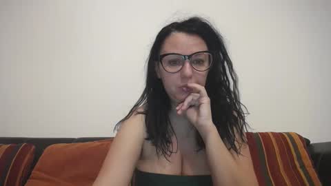 Eva online show from December 13, 2024, 3:16 am