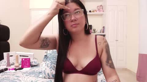 Eva online show from September 23, 2025, 4:26 am